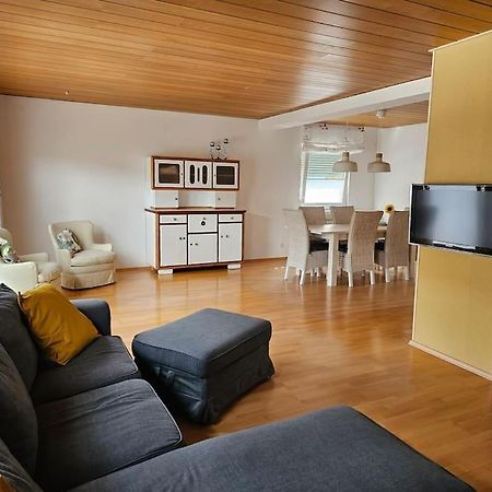 Grosse Ferienwohnung Am Waldrand Шёнау Экстерьер фото